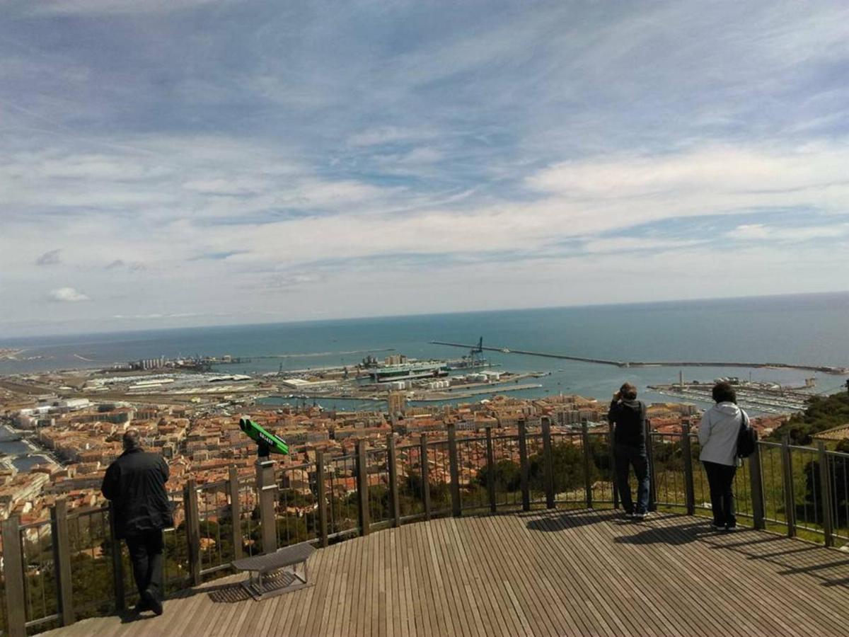 Appartement Sète, 3 Pièces, 4 Personnes - Fr-1-472a-203 *